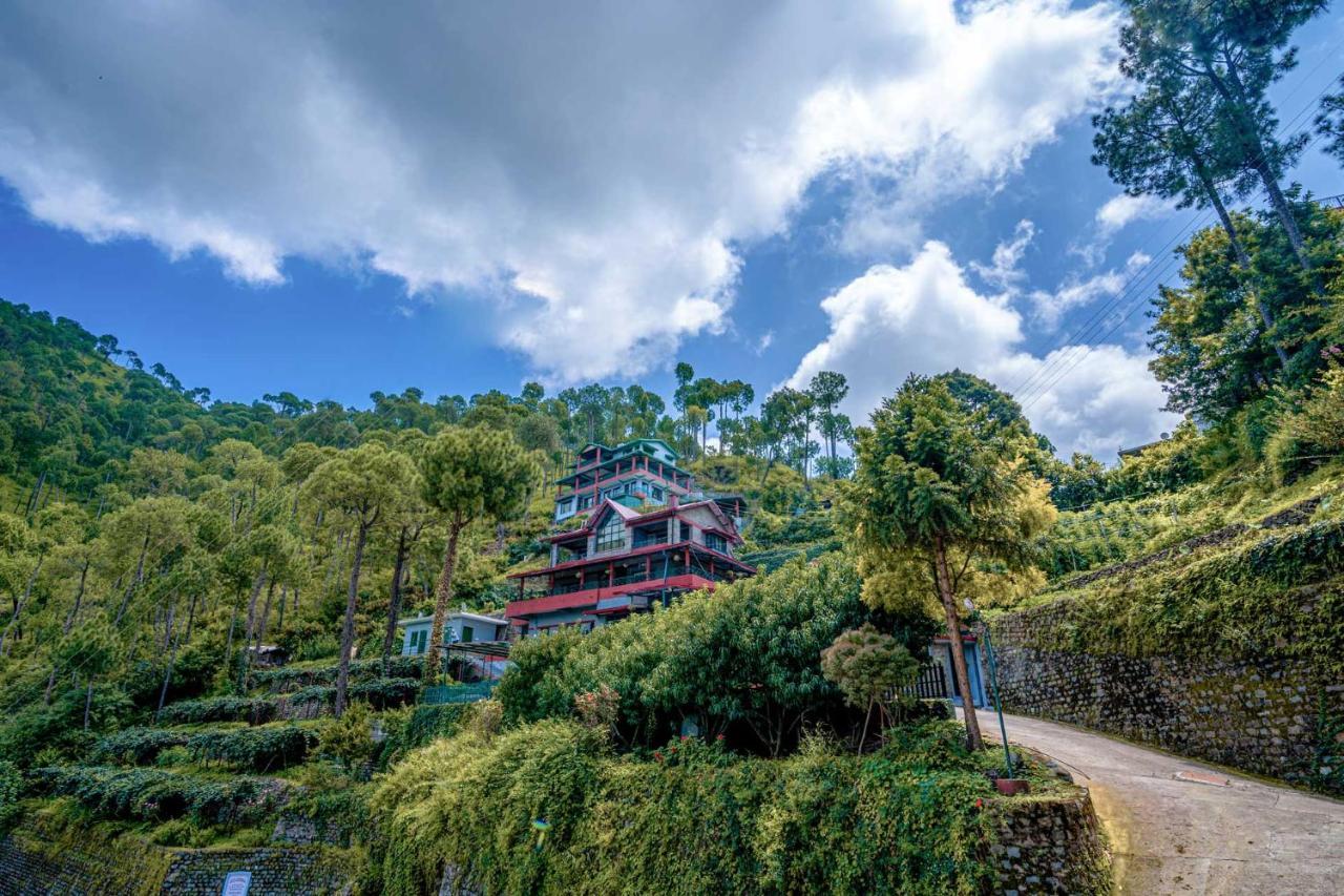 Stayvista At Cecil Cottages With Barbeque, Hill View Kasauli Exterior foto