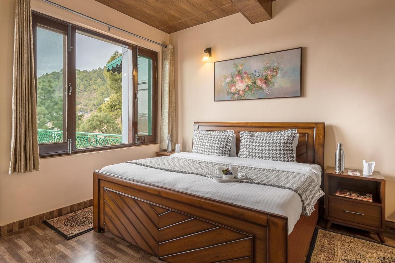 Stayvista At Cecil Cottages With Barbeque, Hill View Kasauli Exterior foto